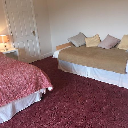 Mellottes B&B Cornamona ภายนอก รูปภาพ